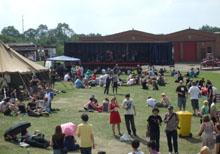 Main_stage_Sunday_site.jpg
